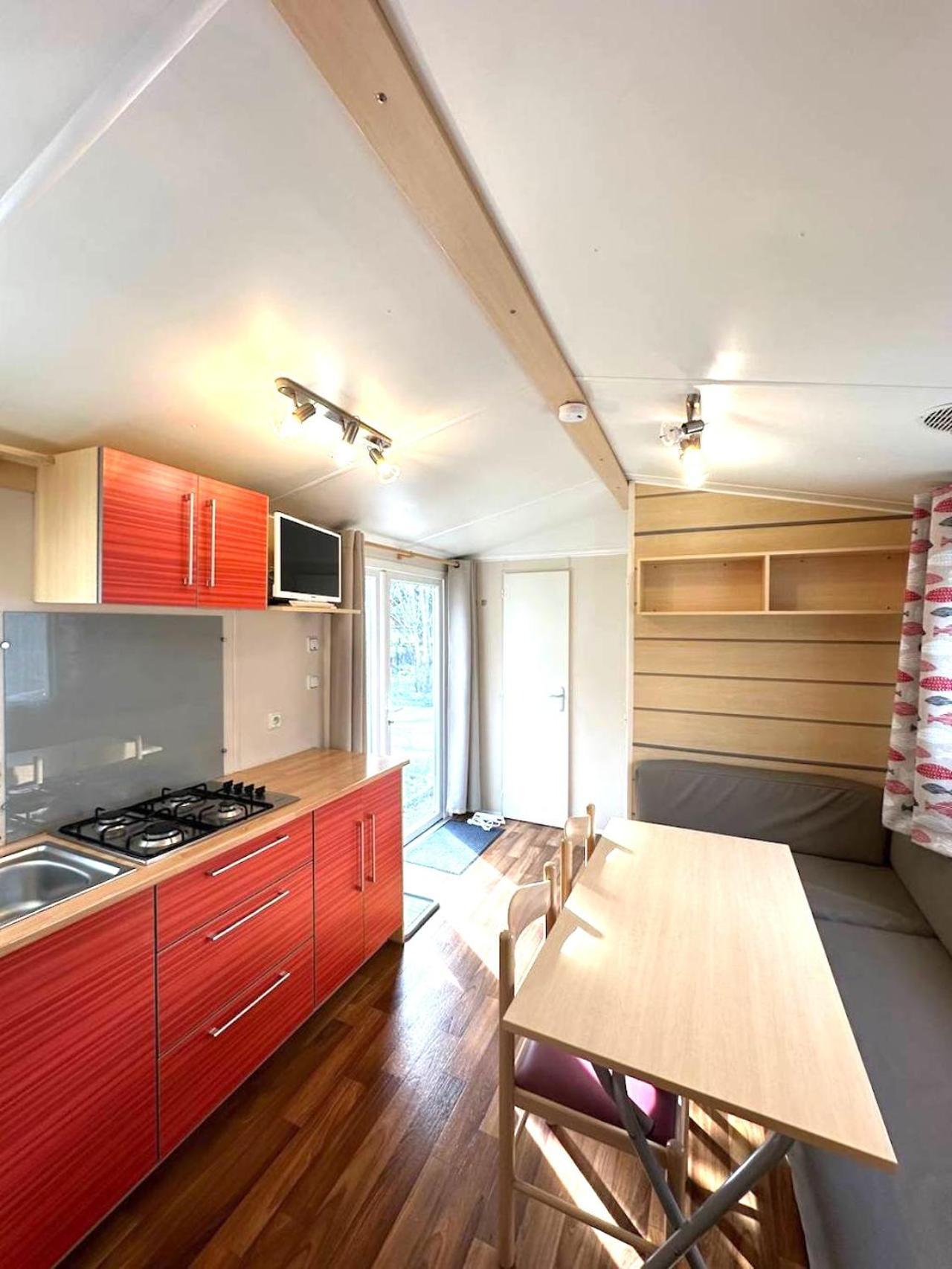 4 Ferienhaus *